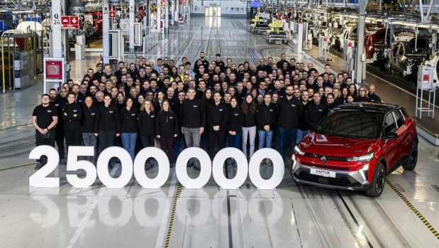 ep fabricacion de la unidad 25 millones del renault captur en valladolid