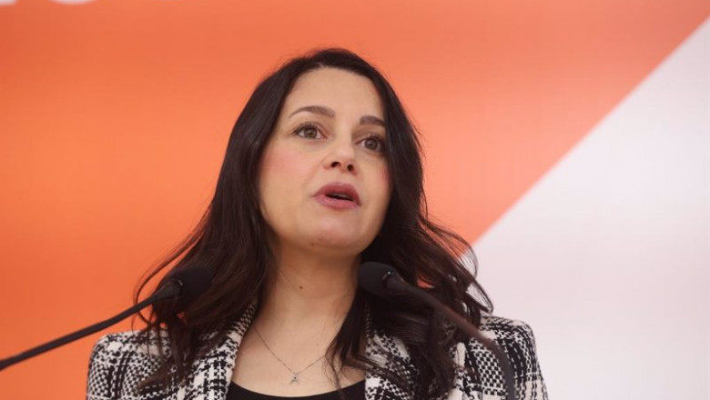 ep ines arrimadas en rueda de prensa de balance del ano 2021 ep ines arrimadas en rueda de prensa de balance del ano 2021