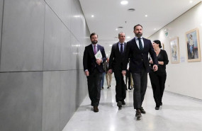 ep ivan espinosa de los monteros javier ortega smith santiago abascal y macarena olona diputados de