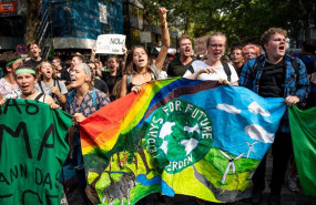 ep jovenes alemanes protestanla ciudaddortmundpasado viernes 2agosto