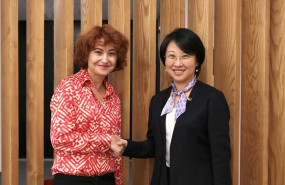 ep la consejera delegada de icex maria pena y la presidenta de alibaba global business group angel