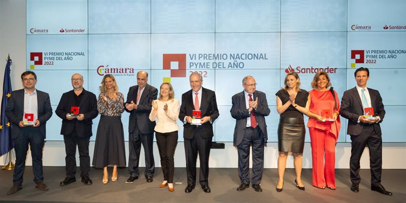 ep la empresa asturiana instituto oftalmologico fernandez vega ganadora del vi premio nacional pyme ep la empresa asturiana instituto oftalmologico fernandez vega ganadora del vi premio nacional pyme