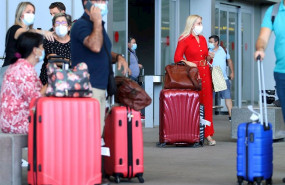 ep llegada de turistas y residentes al aeropuerto pablo ruiz picasso malaga a 22 de junio del 2020