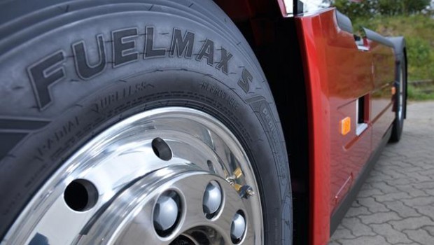 ep neumatico fuelmax performancegoodyear