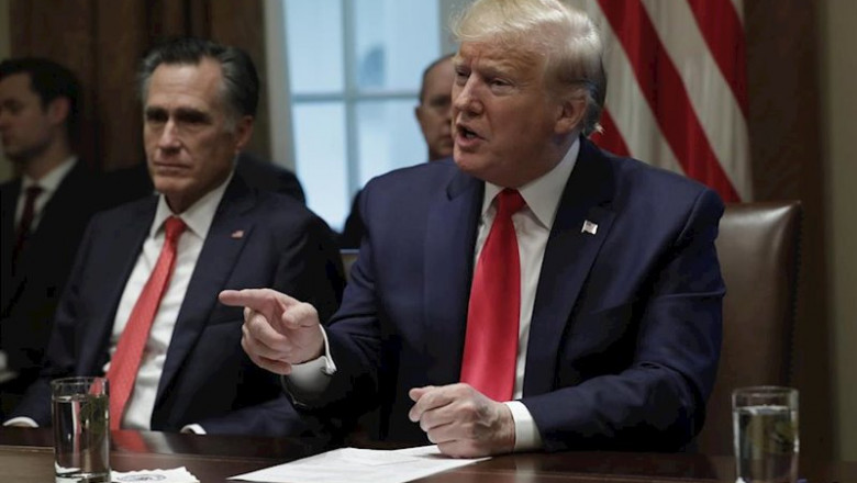 November 22, 2019 - Washington, DC USA: U.S. President Donald Trump speaks during a meeting on youth vaping and the electronic cigarette epidemic in the Cabinet Room at the White House in Washington on November 22, 2019. (CONTACTO) | Contacto - Archivo ep november 22 2019 - washington dc usa us president donald trump speaks during a meeting on youth