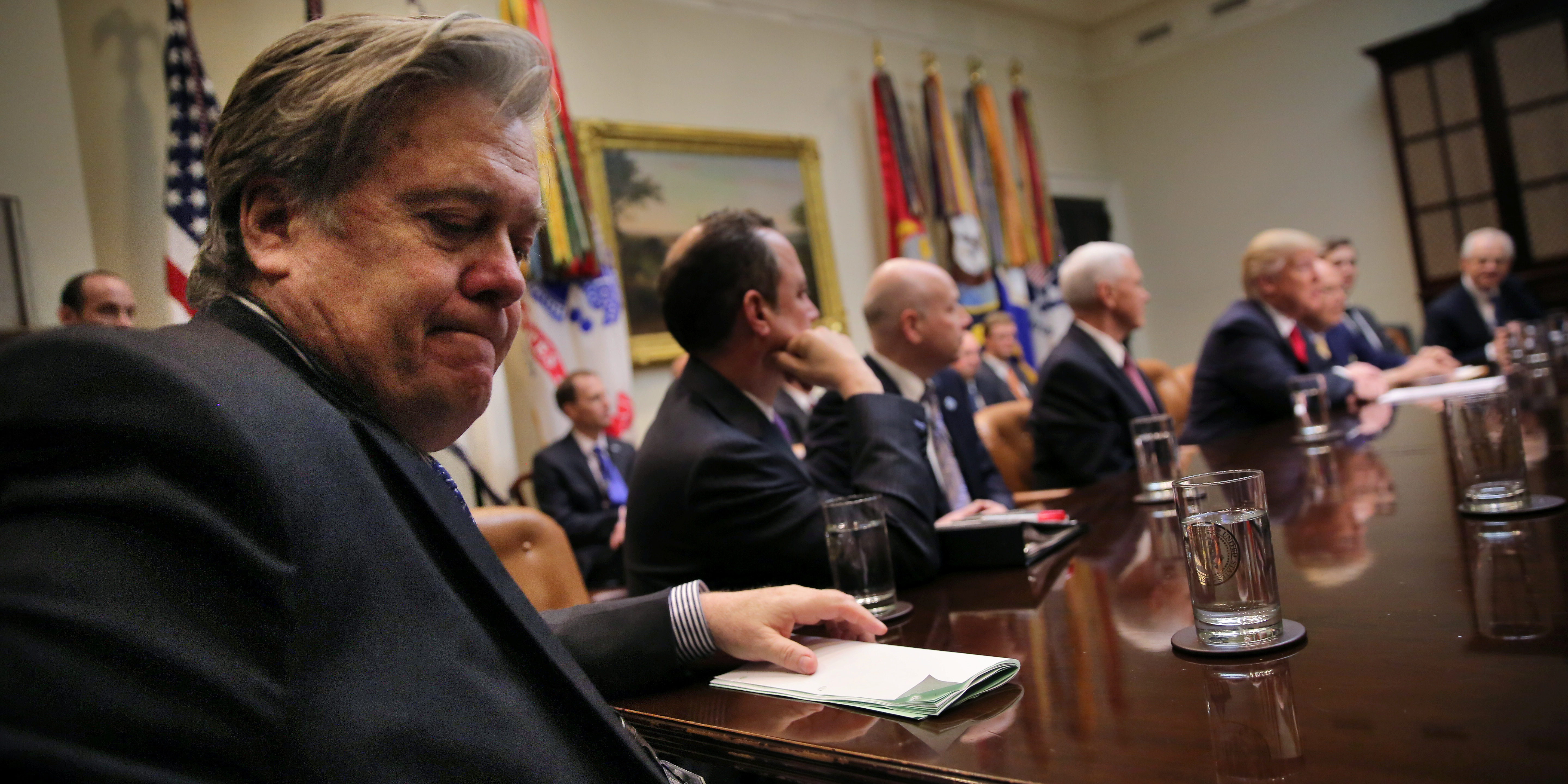 bannon-exhorte-la-droite-americaine-a-s-unir-derriere-trump bannon-exhorte-la-droite-americaine-a-s-unir-derriere-trump