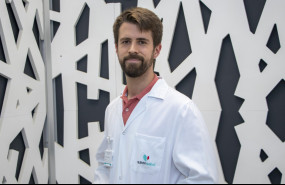 dr alejandro gonzalez urologo 2048x1242 