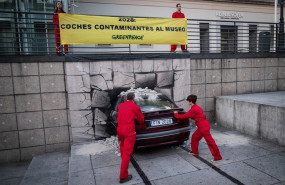 ep archivo   greenpeace pide a la comision europea mantener la prohibicion de vender coches de