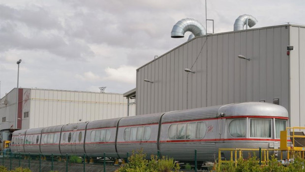 ep archivo tren de talgo en la planta de talgo ep archivo tren de talgo en la planta de talgo