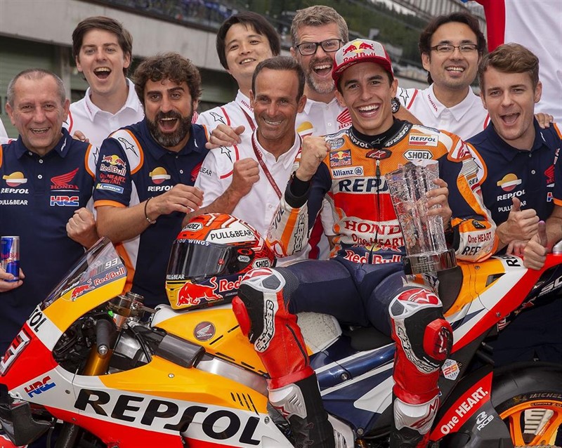 ep celebracion de una victoria de marc marquez repsol honda en el mundial 2019 de motogp