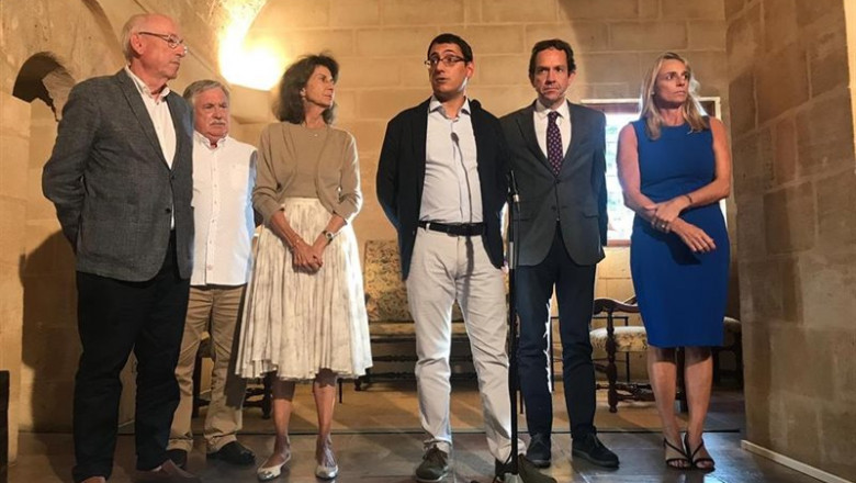 El conseller de Modelo Económico, Turismo y Trabajo, Iago Negueruela, en el Consolat tras reunirse con agentes sociales y económicos | EUROPA PRESS ep el conseller de modelo economico turismo y trabajo iago negueruela en el consolat tras reunirse