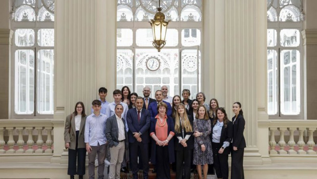 ep el equipo del ies ortega y gasset de madrid ganador de la 15 edicion del concurso generacion