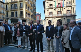 ep el presidente del pp pablo casado y el presidente de upn javier esparza en la plaza del