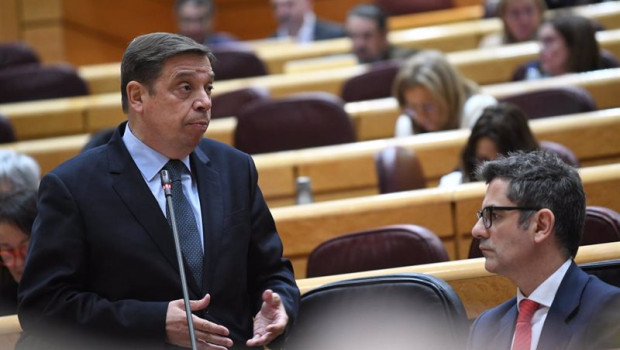 ep i d el ministro de agricultura pesca y alimentacion luis planas y el ministro de la presidencia y