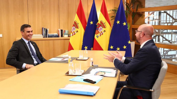 ep i-d el presidente del gobierno pedro sanchez y el presidente del consejo europeo charles michel
