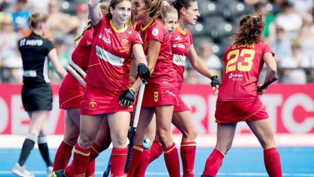 ep las jugadorasla seleccion femeninahockey hierba celebrangolmundial