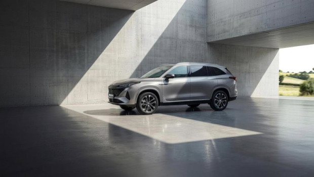 ep mg lanza en espana el nuevo mgs9 phev un suv de siete plazas con etiqueta 0 desde 42340 euros