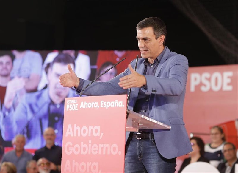 ep pedro sanchez en un acto del psoe en oviedo