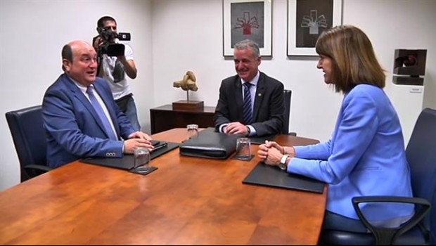 ep reunionlehendakari andoni ortuzar e idoia mendia