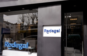 los accionistas de referencia de redegal redoblan su apuesta por la tecnolgica 