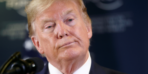 donald-trump-tient-une-conference-de-presse-lors-du-forum-economique-mondial-de-davos donald-trump-tient-une-conference-de-presse-lors-du-forum-economique-mondial-de-davos