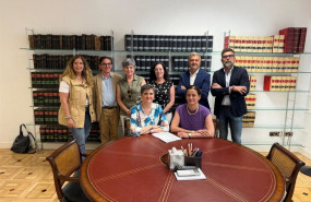 ep archivo   ceav y valorian firman el acuerdo el pasado mes de junio para una subida salarial del 3
