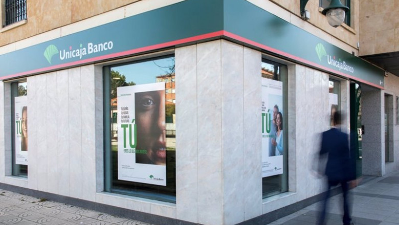 ep archivo oficina de unicaja banco ep archivo oficina de unicaja banco