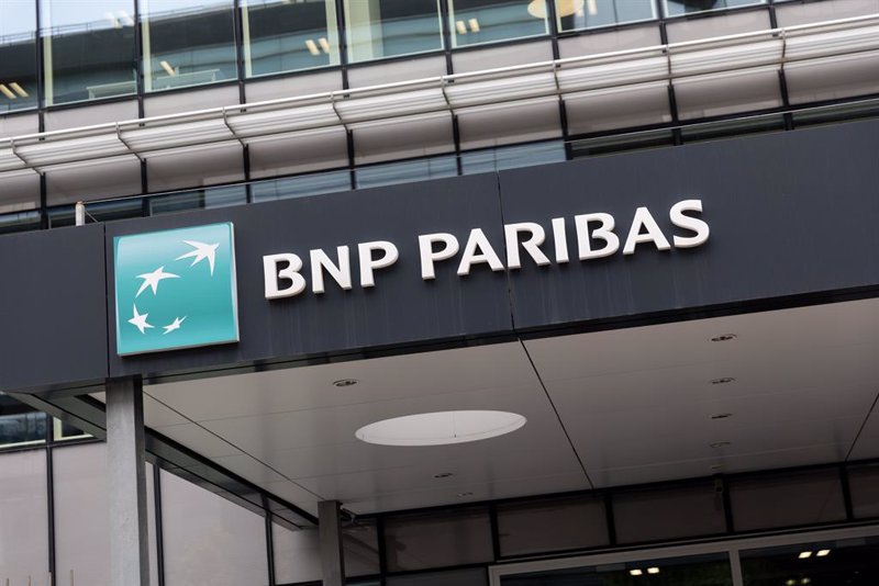 BNP Paribas acuerda con HSBC comprar su división de banca privada en Alemania