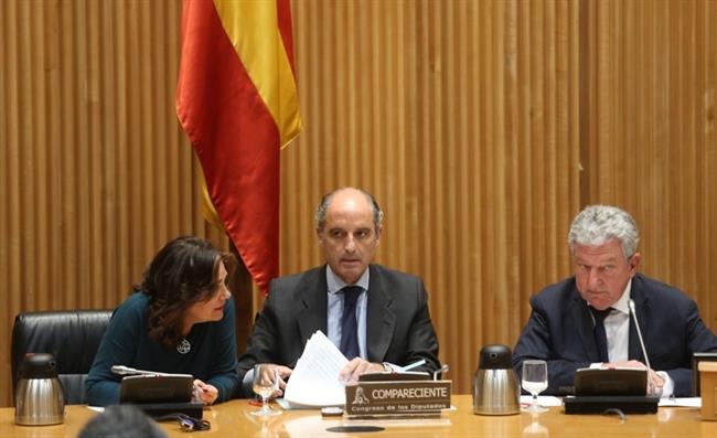 Camps comparece en la comisión sobre la financiación ilegal del PP | EUROPA PRESS ep camps comparecela comisionla financiacion ilegalpp
