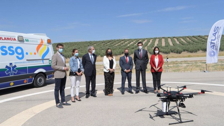 ep demostracion de asistencia sanitaria con un dron en el centro atlas