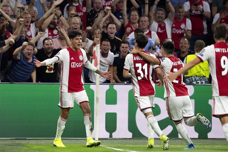 ep el ajax celebra uno de sus goles en la previa de la liga de campeones 2019-2020