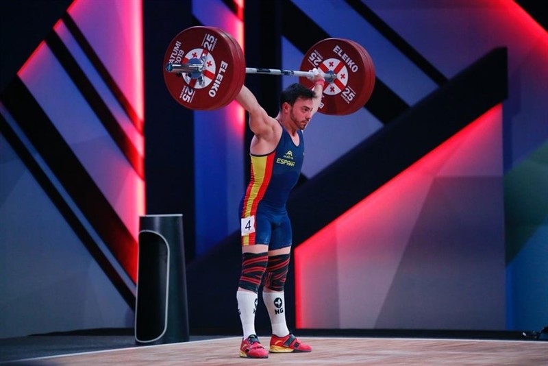 ep el halterofilo espanol josue brachi en el campeonato de europa absoluto