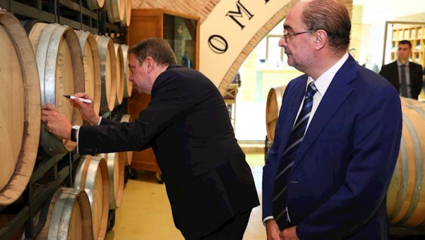 ep el presidente de aragon y el ministro de agricultura participan en el 75 aniversario de bodegas