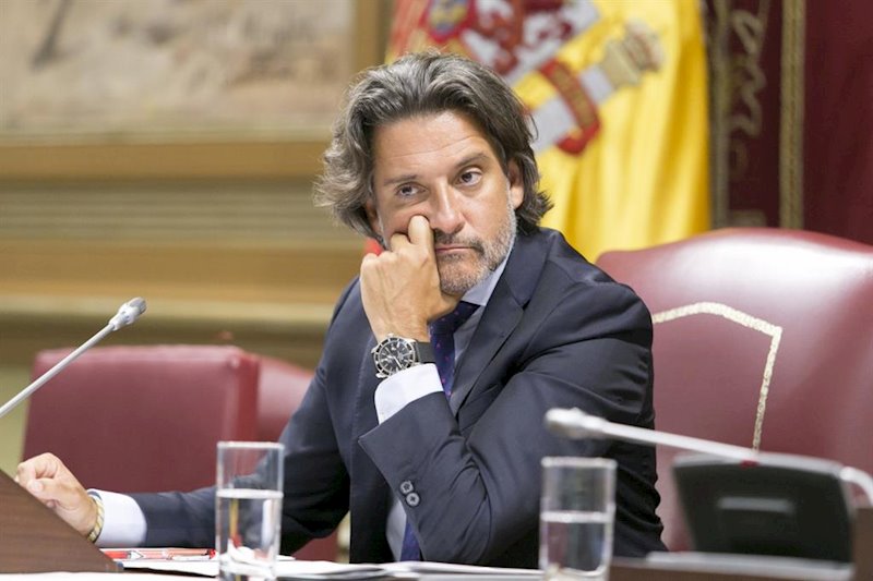 ep el presidente del parlamento gustavo matos