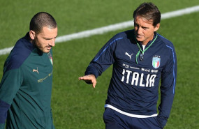 ep el seleccionador italiano roberto mancini y el internacional leonardo bonucci en coverciano