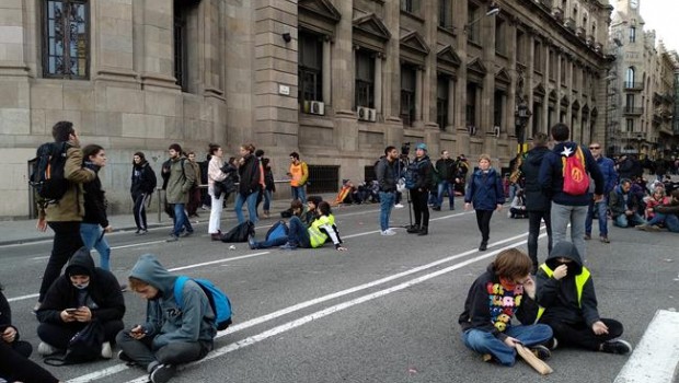 ep empiezandispersarse manifestantes