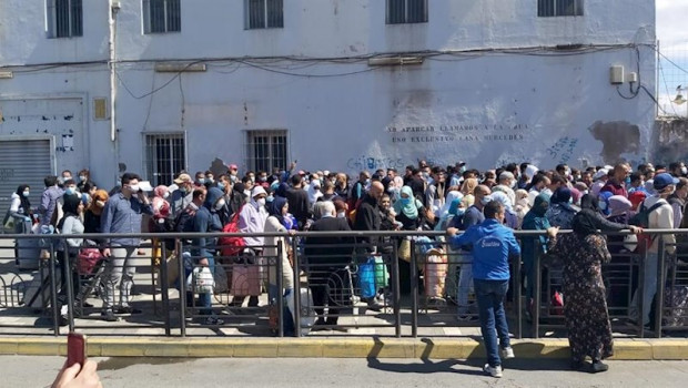 ep espana hace gestiones ante marruecos para permitir el paso de 70 marroquies bloqueados en melilla