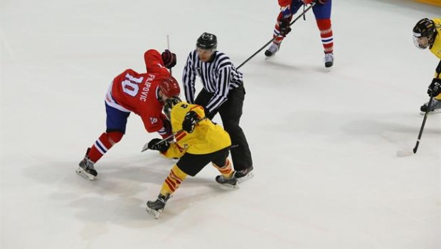 ep espana venceserbiamundialhockey hielo