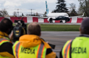 ep faa grounds all boeing 737 max jets in us