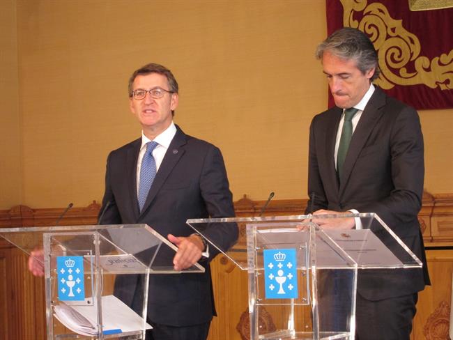 Feijóo y De la Serna, en Santiago | EUROPA PRESS ep feijoodeserna en santiago