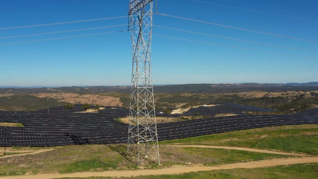 ep iberdrola recibe el permiso ambiental para la primera instalacion hibrida hidroelectrica con