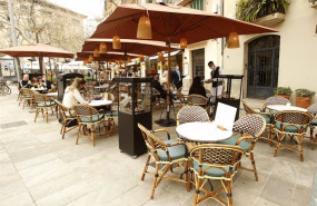 ep la terraza de una cafeteria en palma mallorca islas baleares