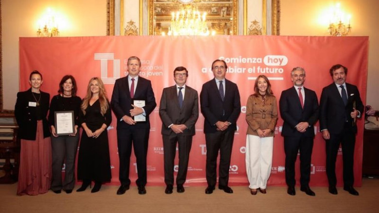ep los premiados y directivos de la fue