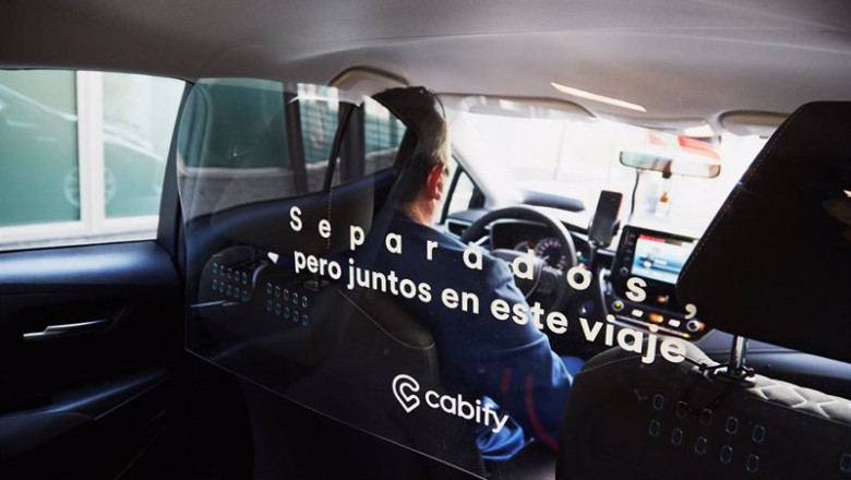 ep vehiculo de cabify con mampara de proteccion ep vehiculo de cabify con mampara de proteccion