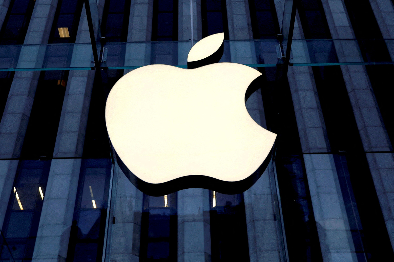 Es inminente un ataque a de Apple a los máximos históricos