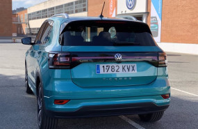 ep archivo   el volkswagen t cross en la planta de volkswagen navarra