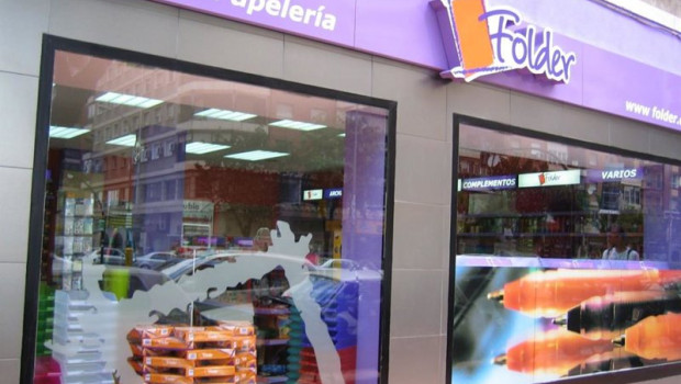 ep archivo   folder factura 52 millones de euros en el primer semestre un 5 mas