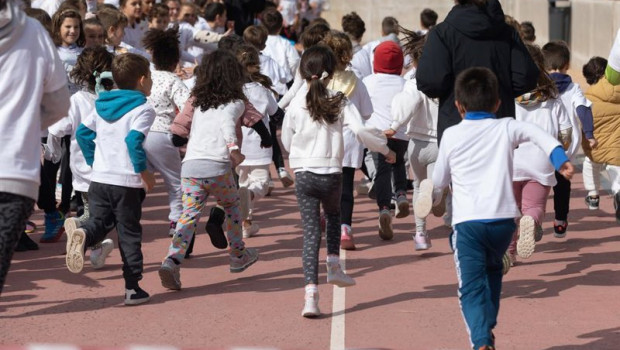 ep archivo   un grupo de ninos corre durante la novena edicion de la vuelta al cole a 20 de octubre