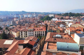 ep archivo   vistas de oviedo desde la torre gotica de la catedral de oviedo