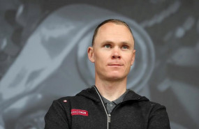 ep chris froome durante un acto del team ineos